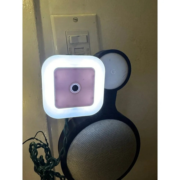 Vont Plug in Night light - Picture 1 of 6